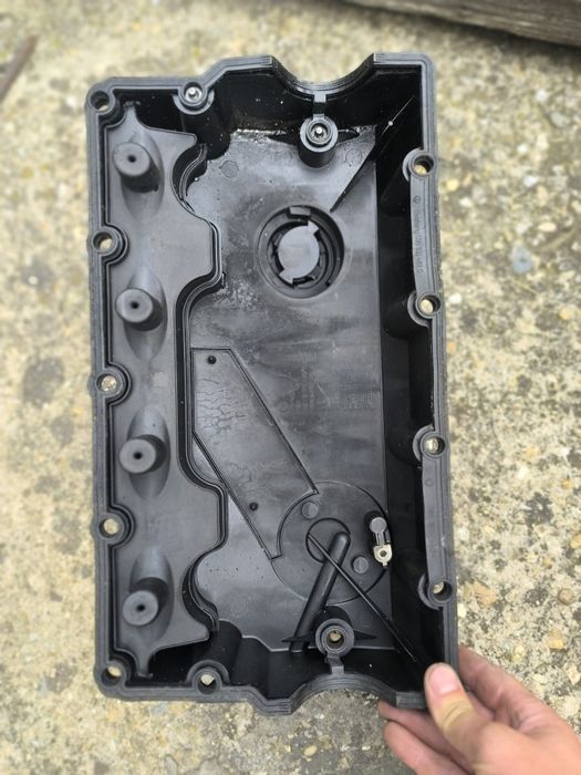 Capac culbutori 1.9 TDI Golf 5 Octavia 2 Touran Passat B6