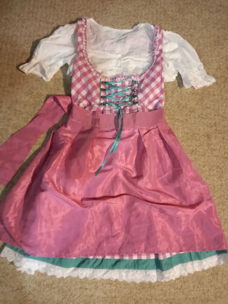 rochie Dirndl, bavareza, gen Oktoberfest