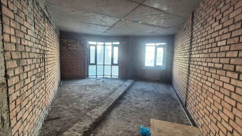 Продаётся КВАРТИРА 5/2/9 на 185м2 ГАБУС Ц-2, Алайский рынок