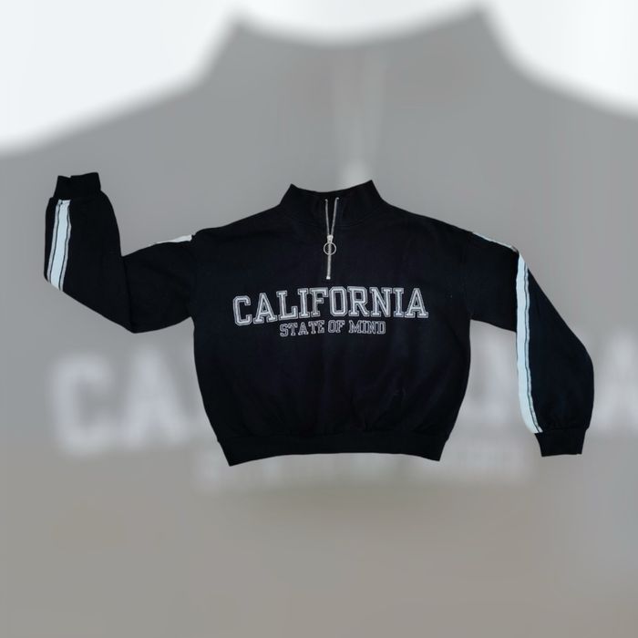 Суитчъри за момичета - различни марки и размери