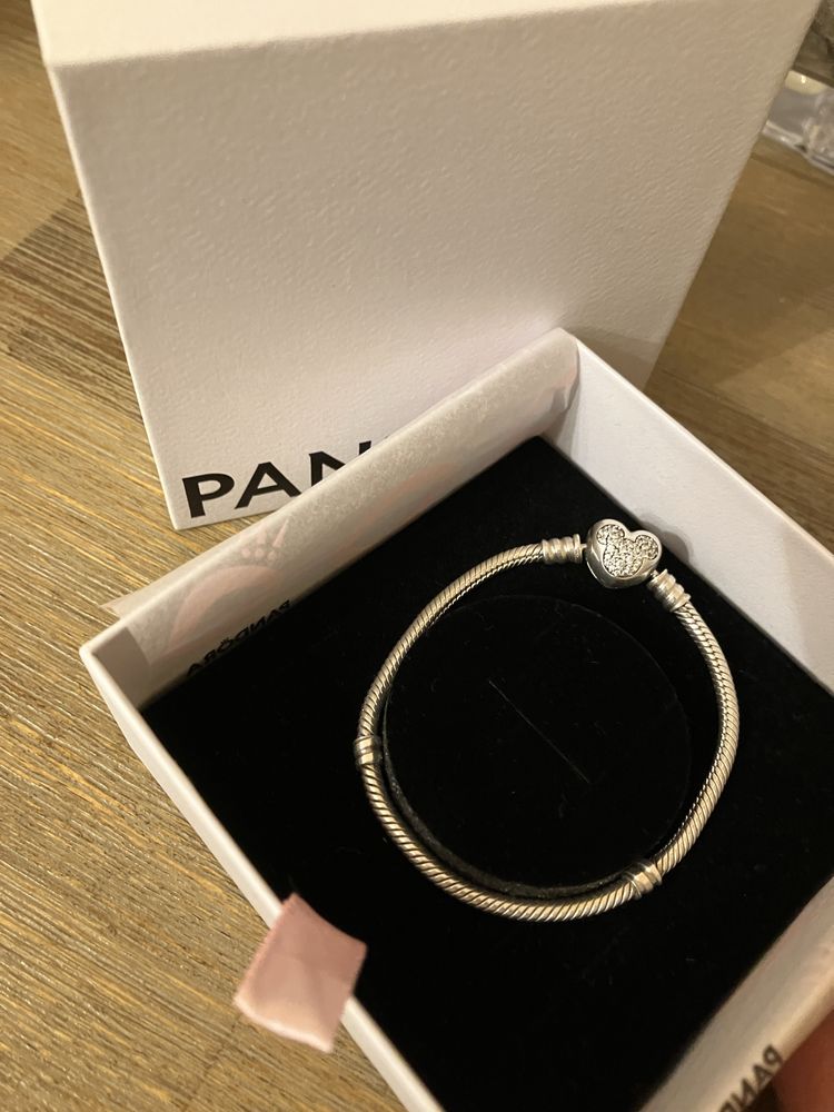Оригинална гривна Pandora