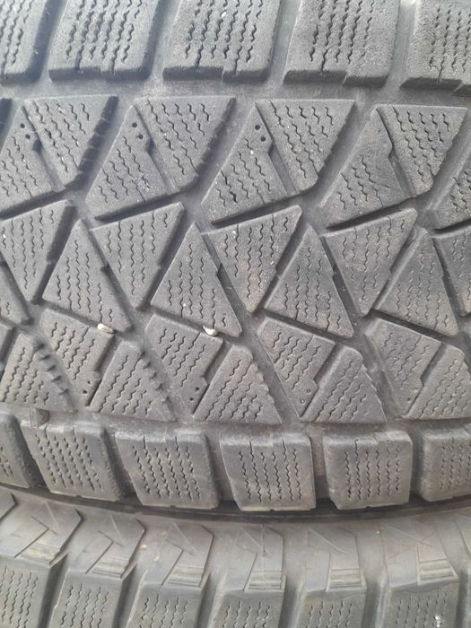 Продава четири гуми 245 70 16 цола,за джип,Bridgestone,ДОТ2019 г.