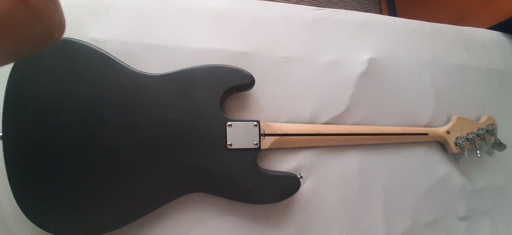 Chitara bass Fender JBA