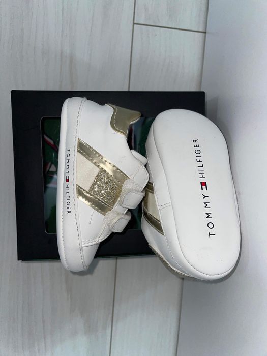 Adidasi / pantofi sport Tommy Hilfiger copii , 19 , originali
