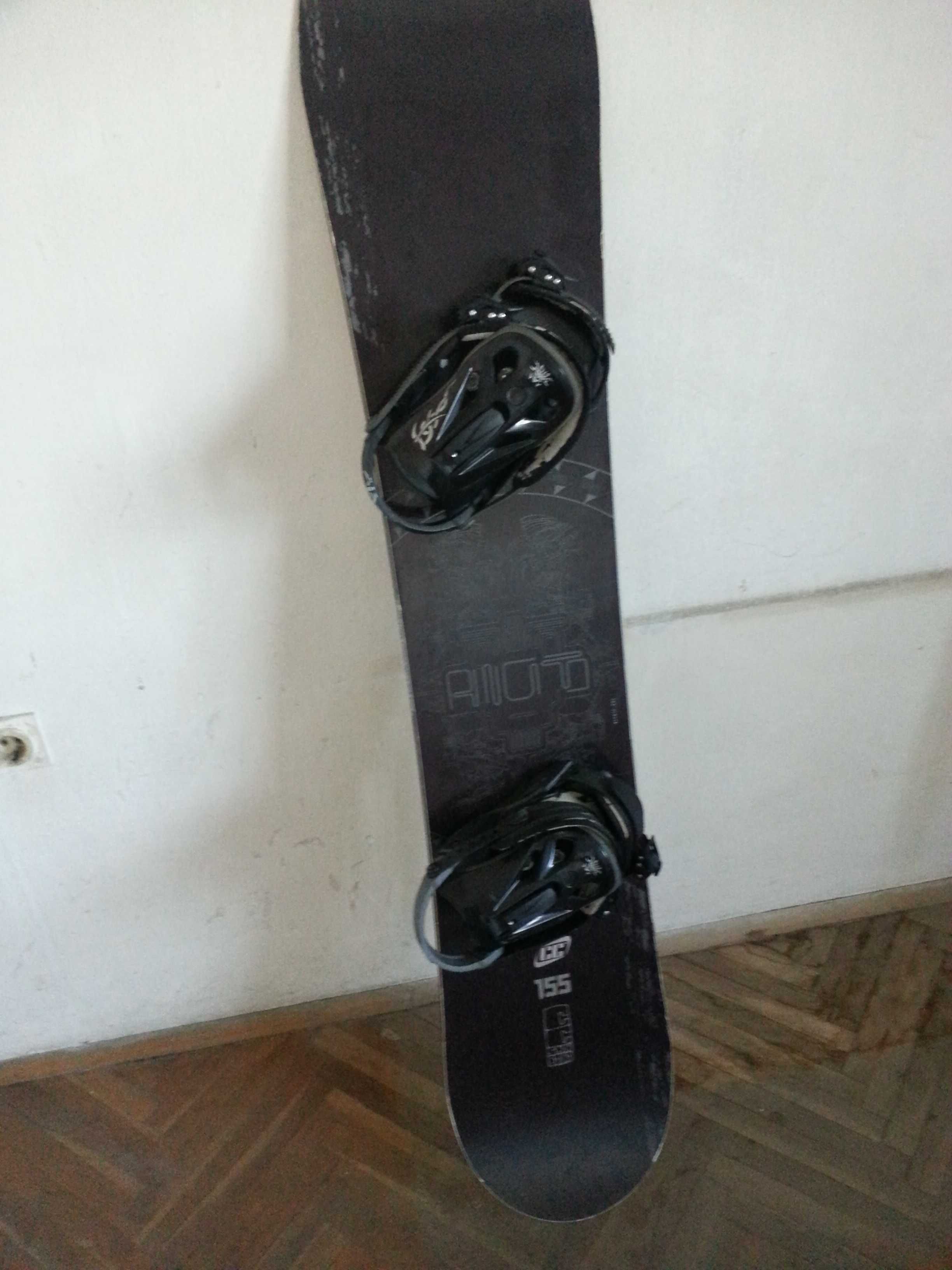 Сноуборд  със укрепления , 155 см.