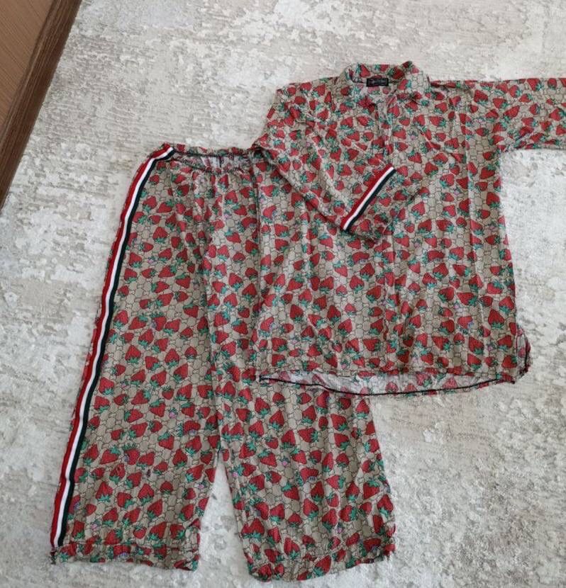 Ayollar kiyimi, женская одежда , платя