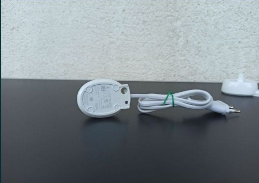 Alimentator incarcator periuta perie dinti braun 3757 Oral B