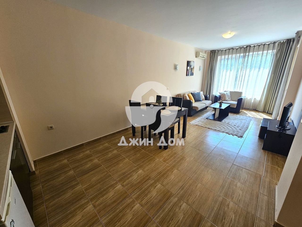 Продава се Тристаен апартамент в Свети Влас - 123 кв.м за 1237 €/кв.м - Снимка #1