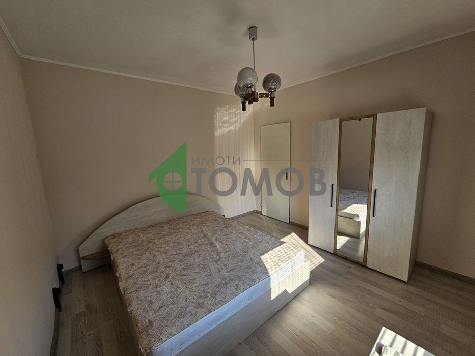 Дава се под наем Двустаен апартамент в Стара Загора, Зора - 64 кв.м за 204 € - Снимка #2