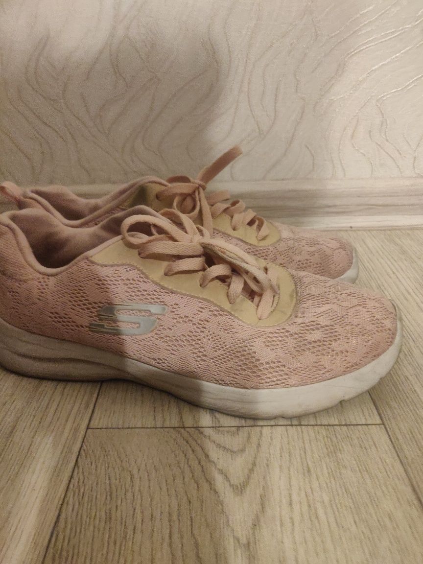 Кросовки Skechers 39 размер розовые