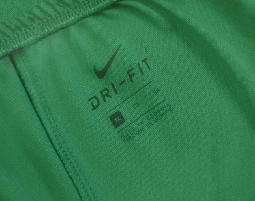 Pantaloni scurti Nike Dri Fit - Green