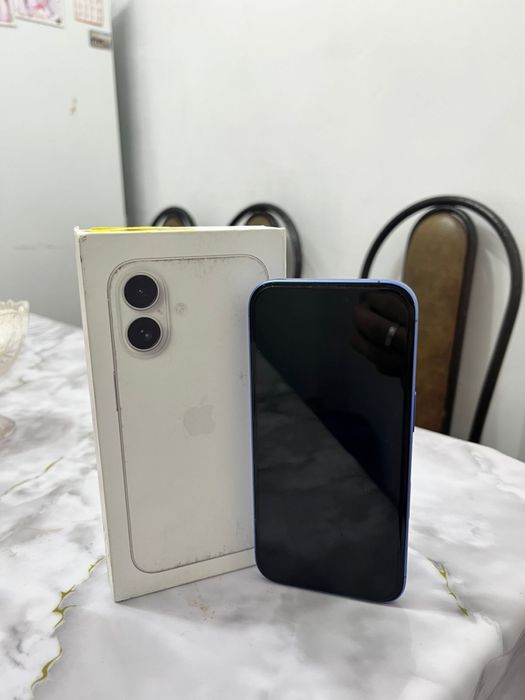 Продам 16 айфон!