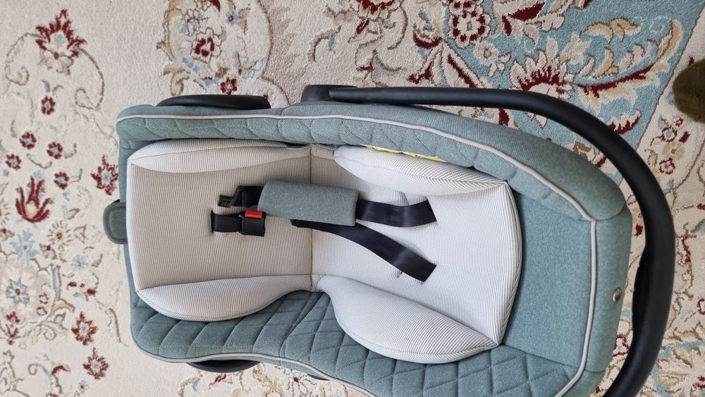 Детское автокресло