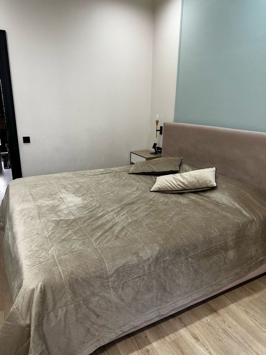 Кровать двухспальная