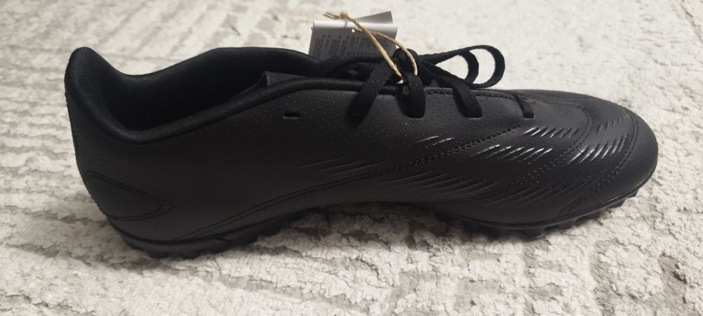 Стоножки Адидас predator club tf 42 2/3