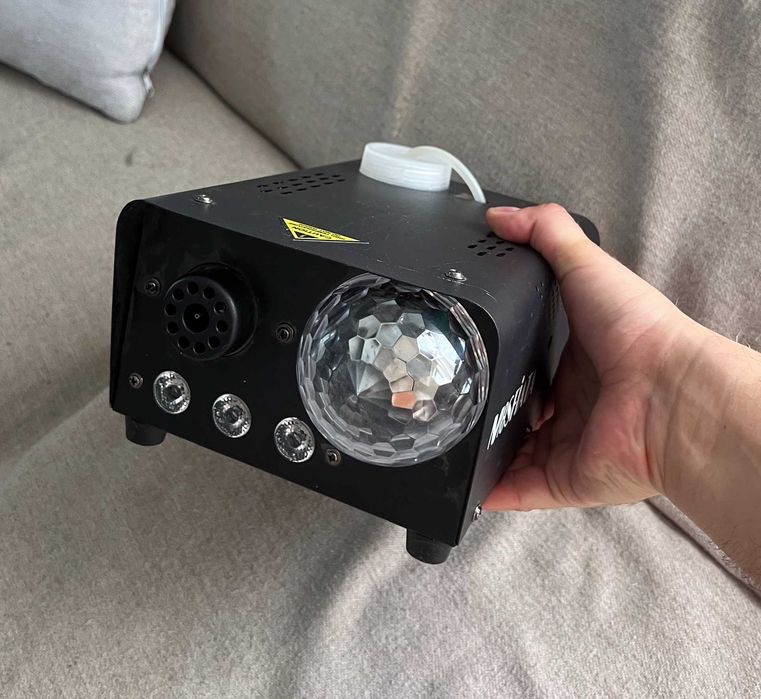 Mașină de fum cu lumini LED MOSFiATA 600W funcțională fără telecomandă