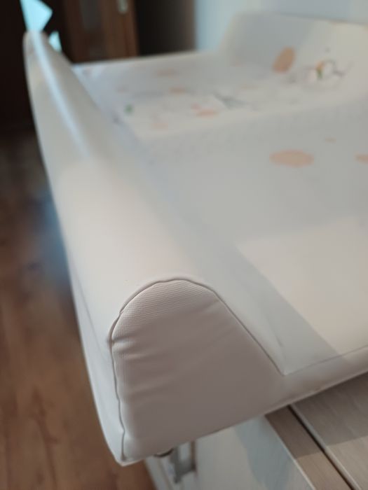 Masa/ saltea infasat Lorelli ,stare foarte buna ,fara defecte 80/50
