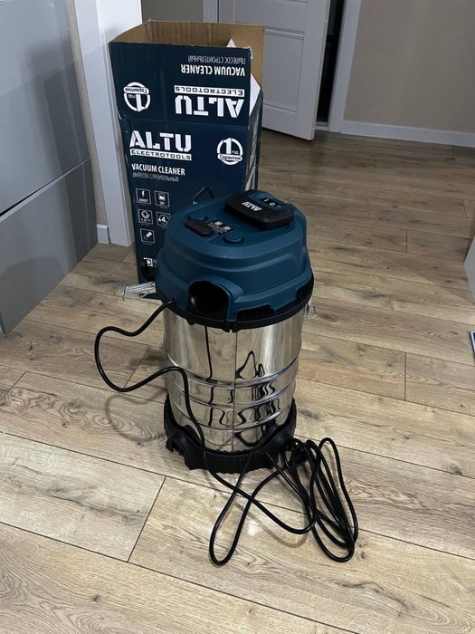 Строительный пылесос ALTU 30 литров