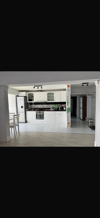 Inchiriez apartmanent 2 camere, zona Marasesti Catedrala