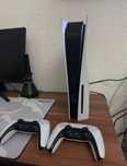 PS5 cu 2 manete 1TB