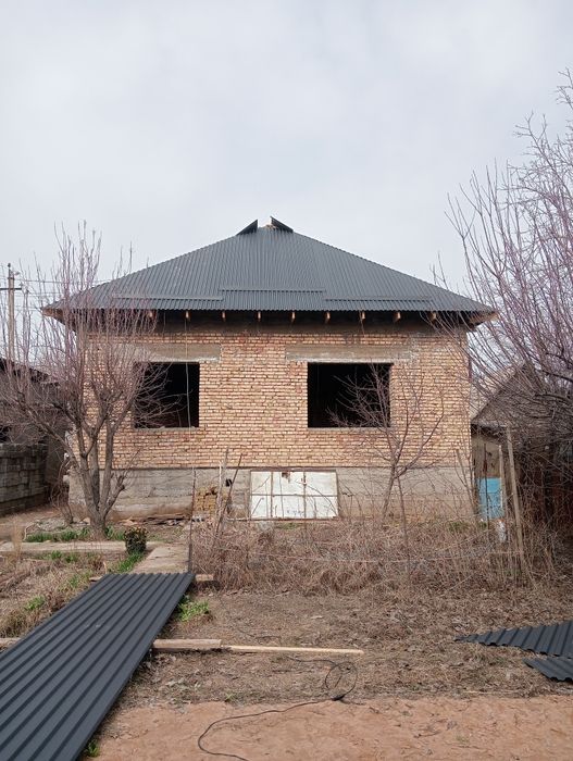 Продам кирпичный дом на Кайнар Булаке дом новый высокий фундамент