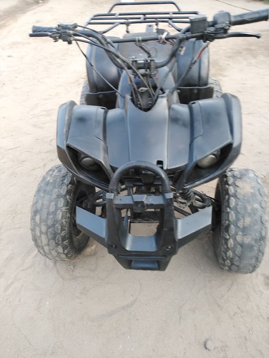 Vând sau schimb atv 125