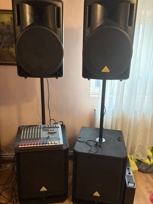 Sistem behringer, boxe pasive, basi, mixer dynacord