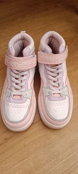 Детски боти маратонки