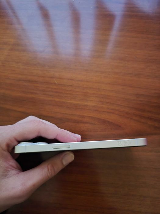 Telefon iPhone 14, Starlight, 128GB, 5G