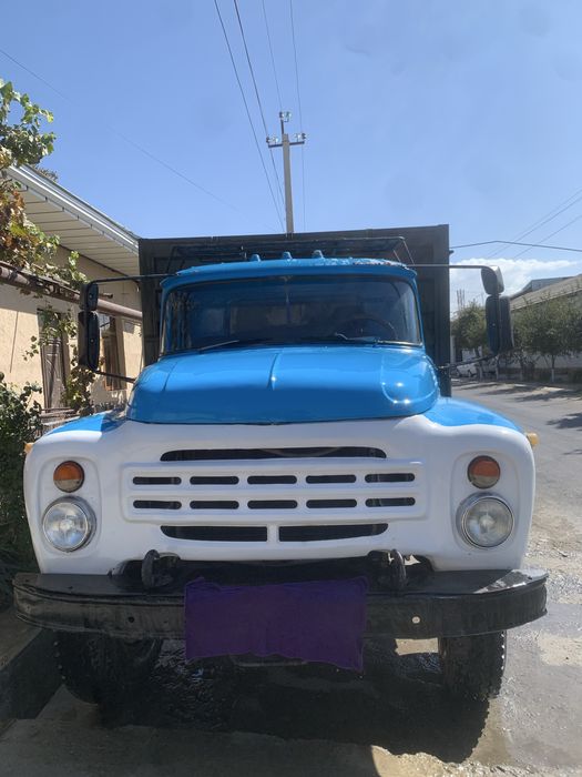 Zil 130 sotiladi