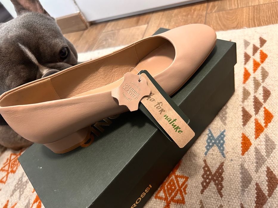 Sandale negre /pantofi crem marimea 39 /40