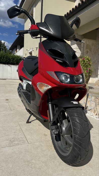 Aprilia SR Sport Pro