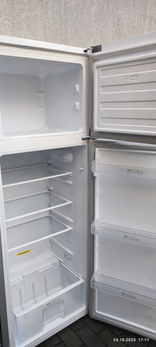 Frigider artic cu congelator