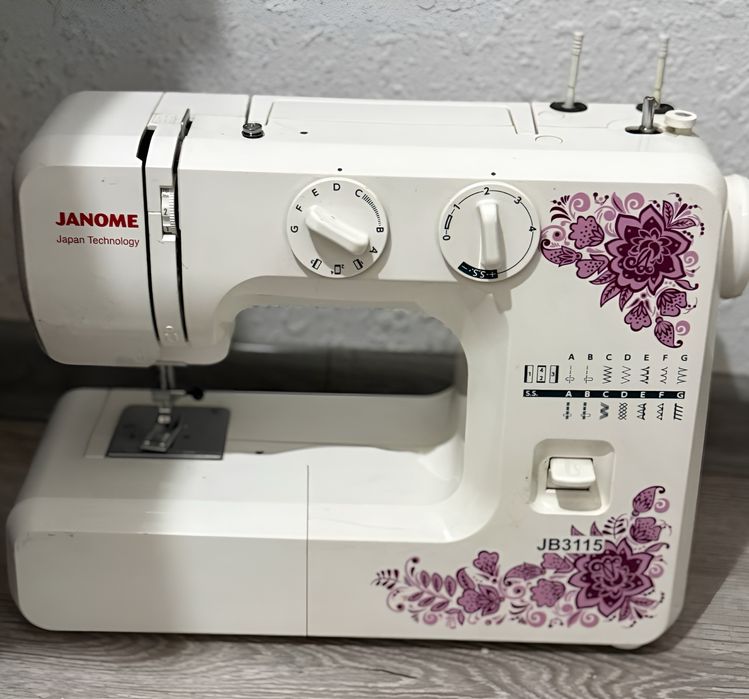 Швейная машина JANOME JB 3115