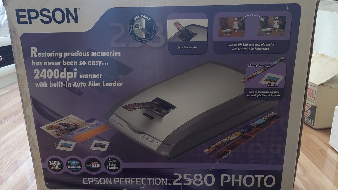 Сканер EPSON PERFECTION 2580 Photo