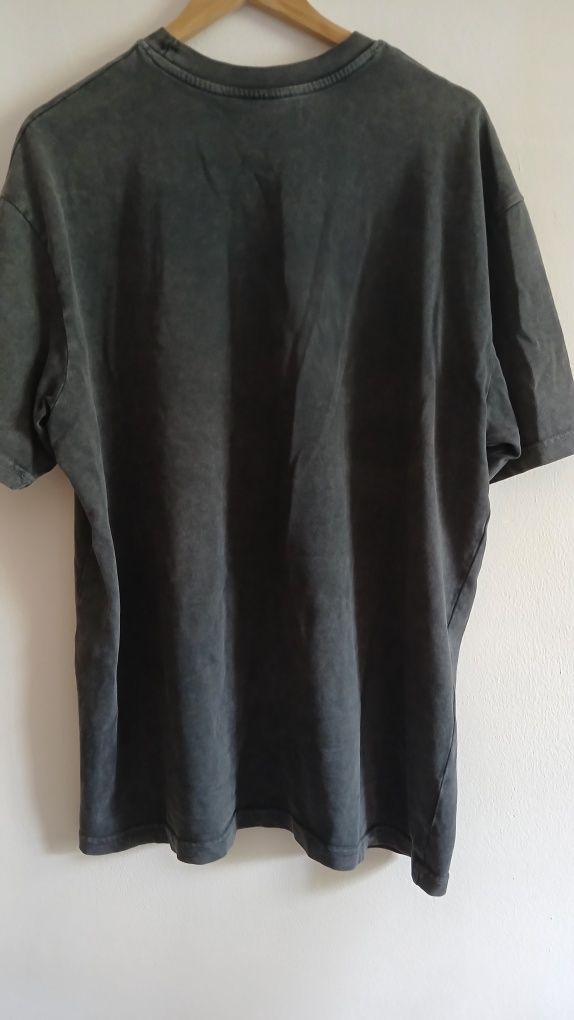 Мъжка дизайнерска тениска. XL-XXL