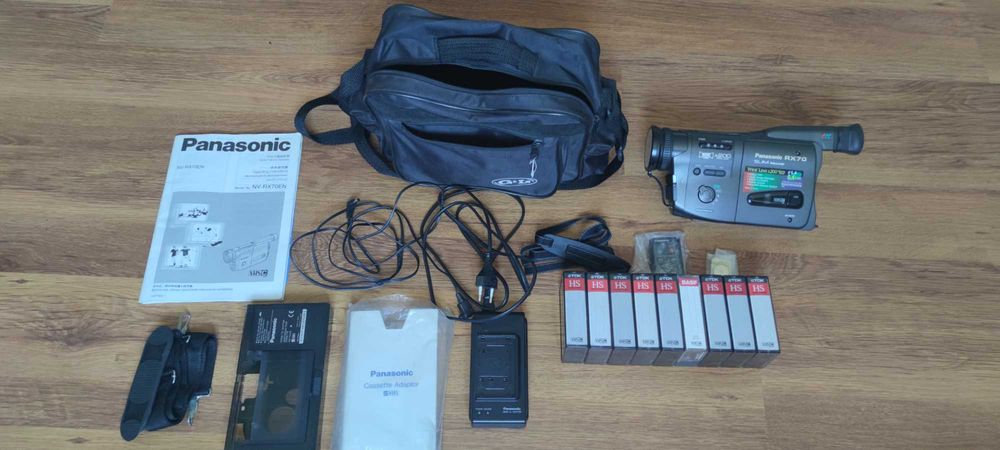 Camera video VHS C Panasonic RX70 exceptionala sau schimb cu tableta