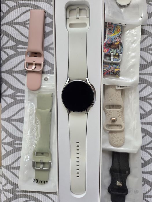 Samsung Galaxy Watch4, 40mm, BT, Silver