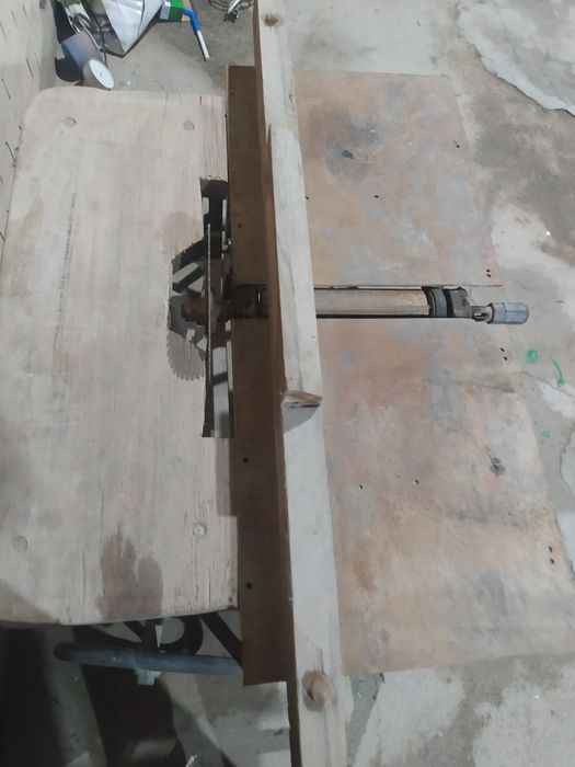 Дурадгорлик Станоги сотилади