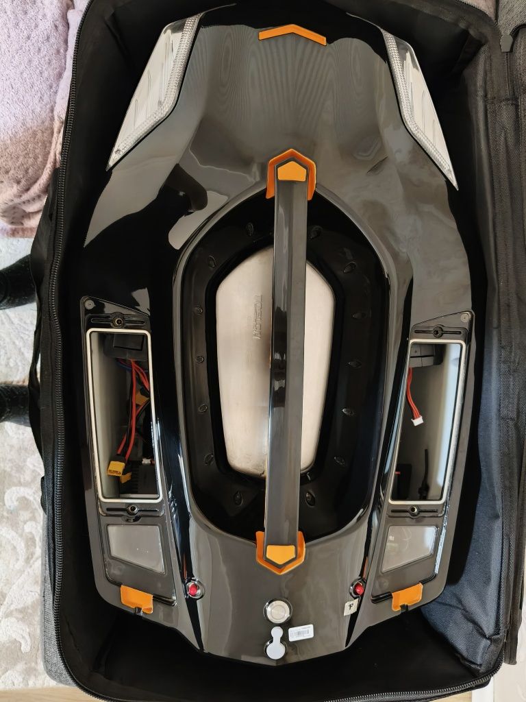 Navomodel Toslon X-Boat 730 + autopilot  GPS