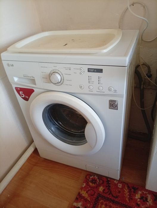 Стиралка б/у но работает