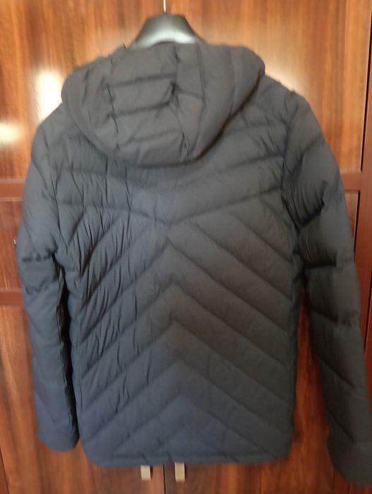 Geacă puf Jack Wolfskin noua cu eticheta