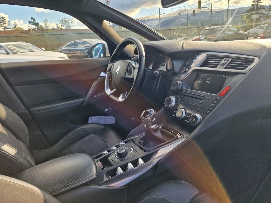 Citroen DS5 2.0HDi/Всички екстри/Лизинг/Италия