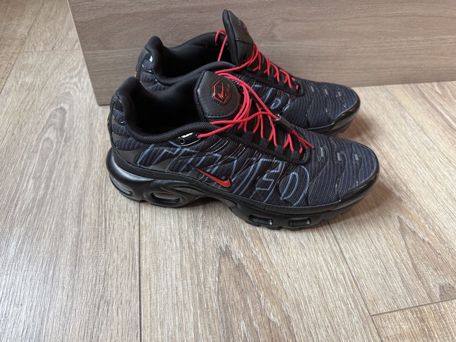 Nike Air Max Plus TN Tuned Air Black Red
