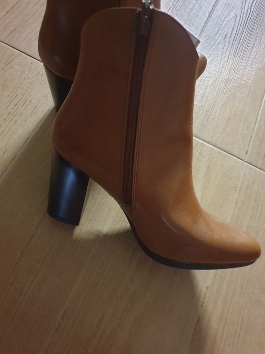 Дамски боти естествена кожа