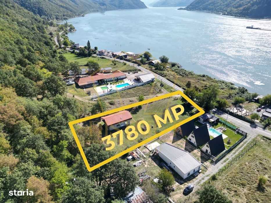 Casa de vacanta/pensiune cu teren de 3780mp | Clisura Dunarii