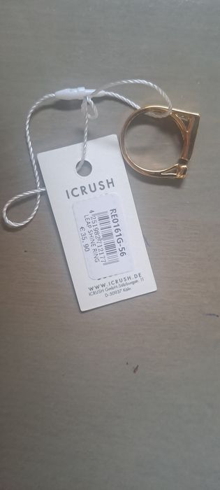 Bijuterii de vanzare la jumatate din pretul afisat