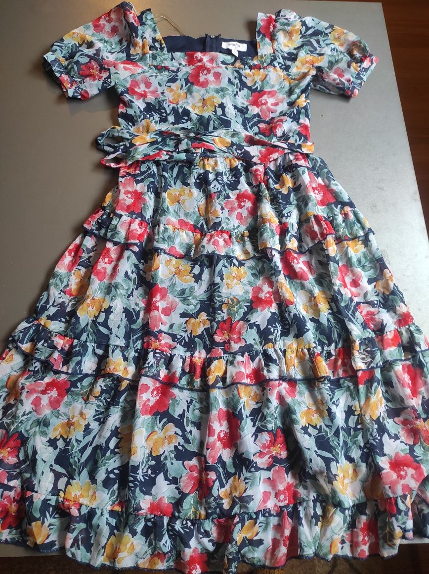 Rochie 12 ani.Practica.