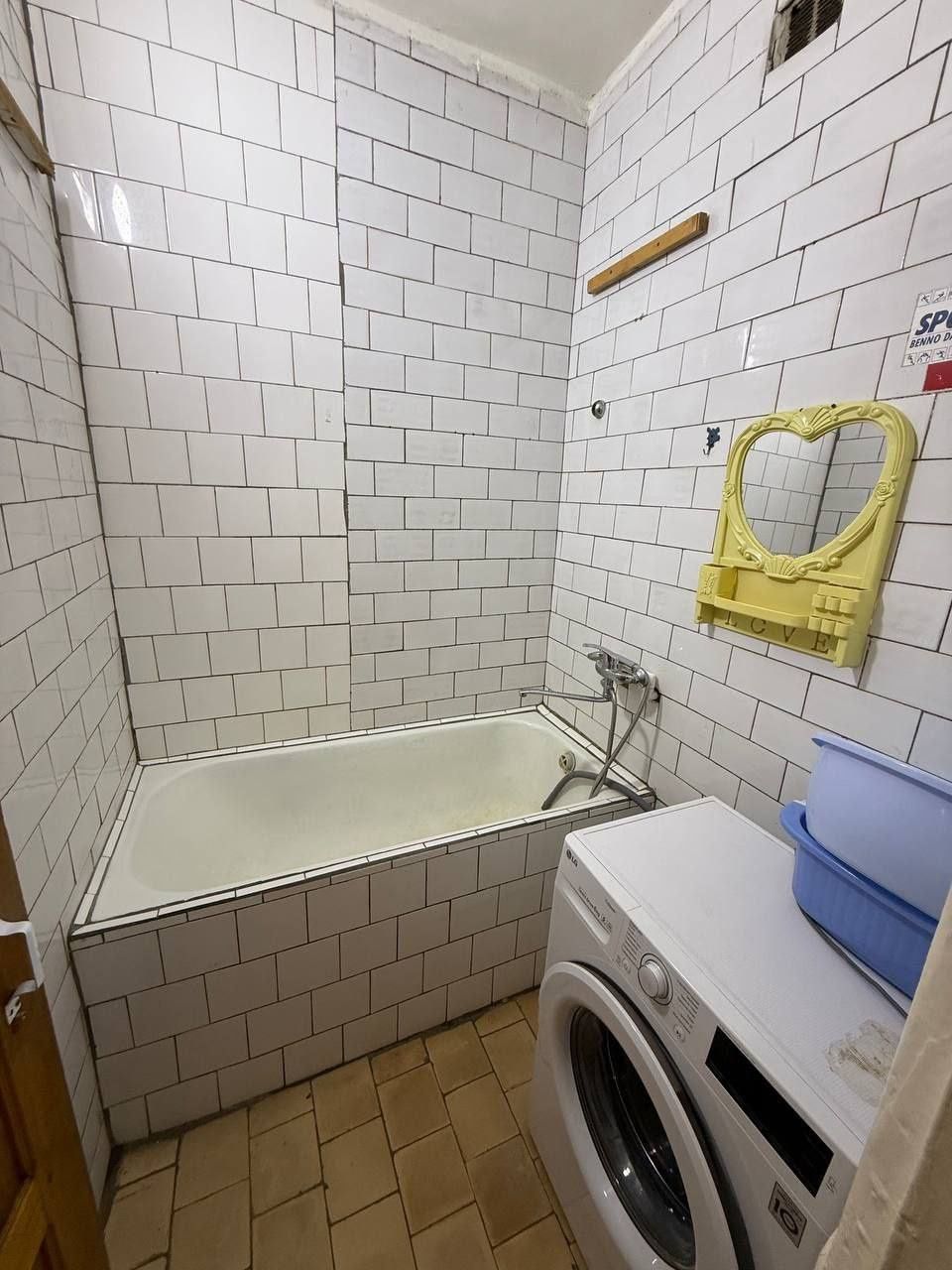 Продаётся 2 комнатная 50кв² квартира на Юнусабаде.Метро Туркистон