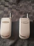 2 x Motorola v50 ( Mokka Brown) decodate